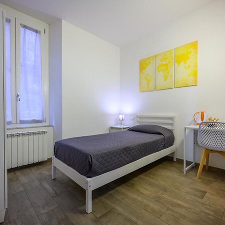 Affittacamere Il Viaggiatore La Spezia Bagian luar foto