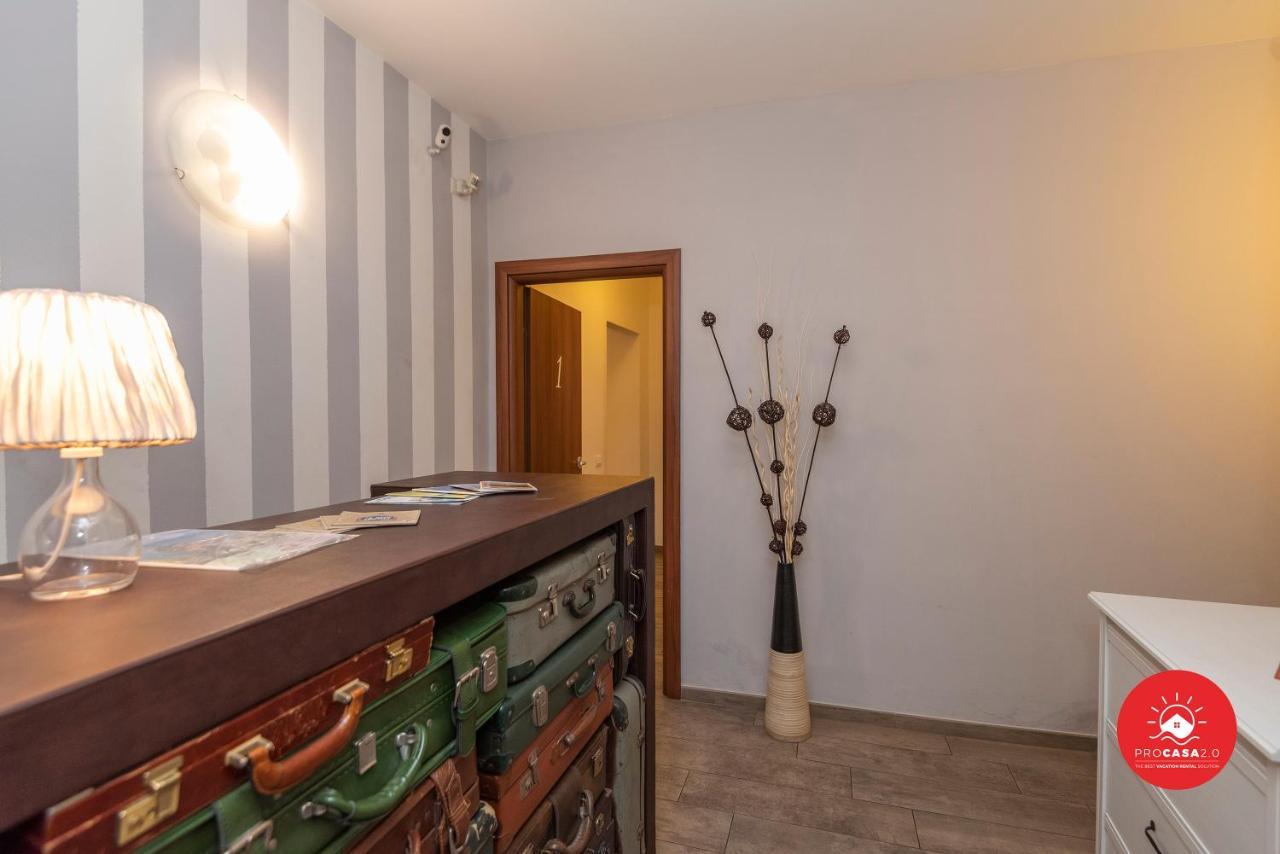 Affittacamere Il Viaggiatore La Spezia Bagian luar foto